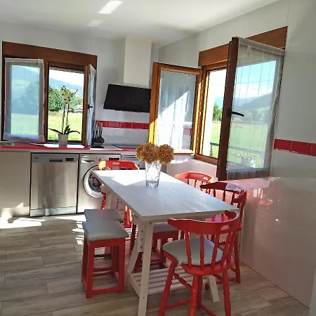 La Casa Del Zapatero Сasa de vacaciones Corvera (Cantabria)